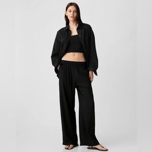 GAP Crinkle Pull-On Pants